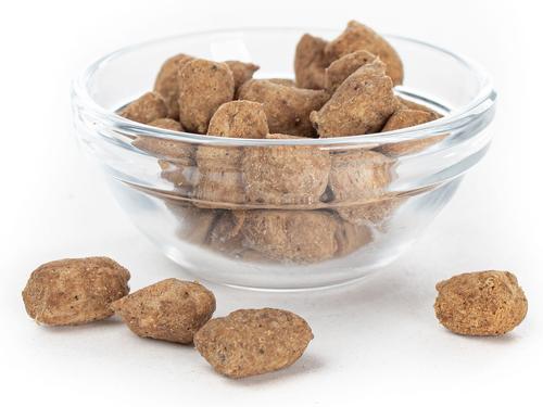 Show full view: Hauspanther Beef Bites Nuggets Freeze-Dried Raw Cat Treats, 1.5-oz bag slide 3 of 9