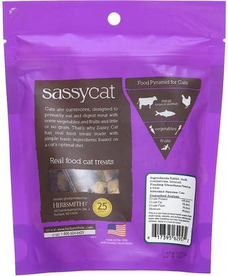Show full view: Herbsmith Sassy Cat Rabbit & Duck with Broccoli & Cranberry Freeze-Dried Cat Treats, 1.25-oz bag slide 3 of 4