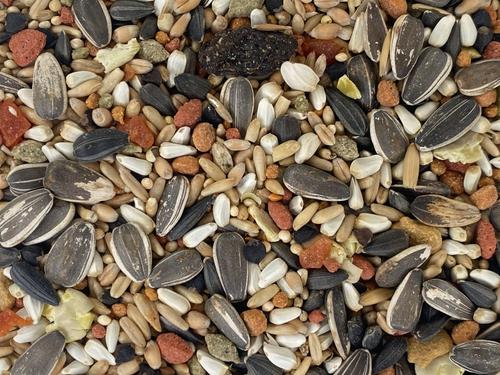 Show full view: Higgins Vita Seed Cockatiel Bird Food, 25-lb bag slide 3 of 8