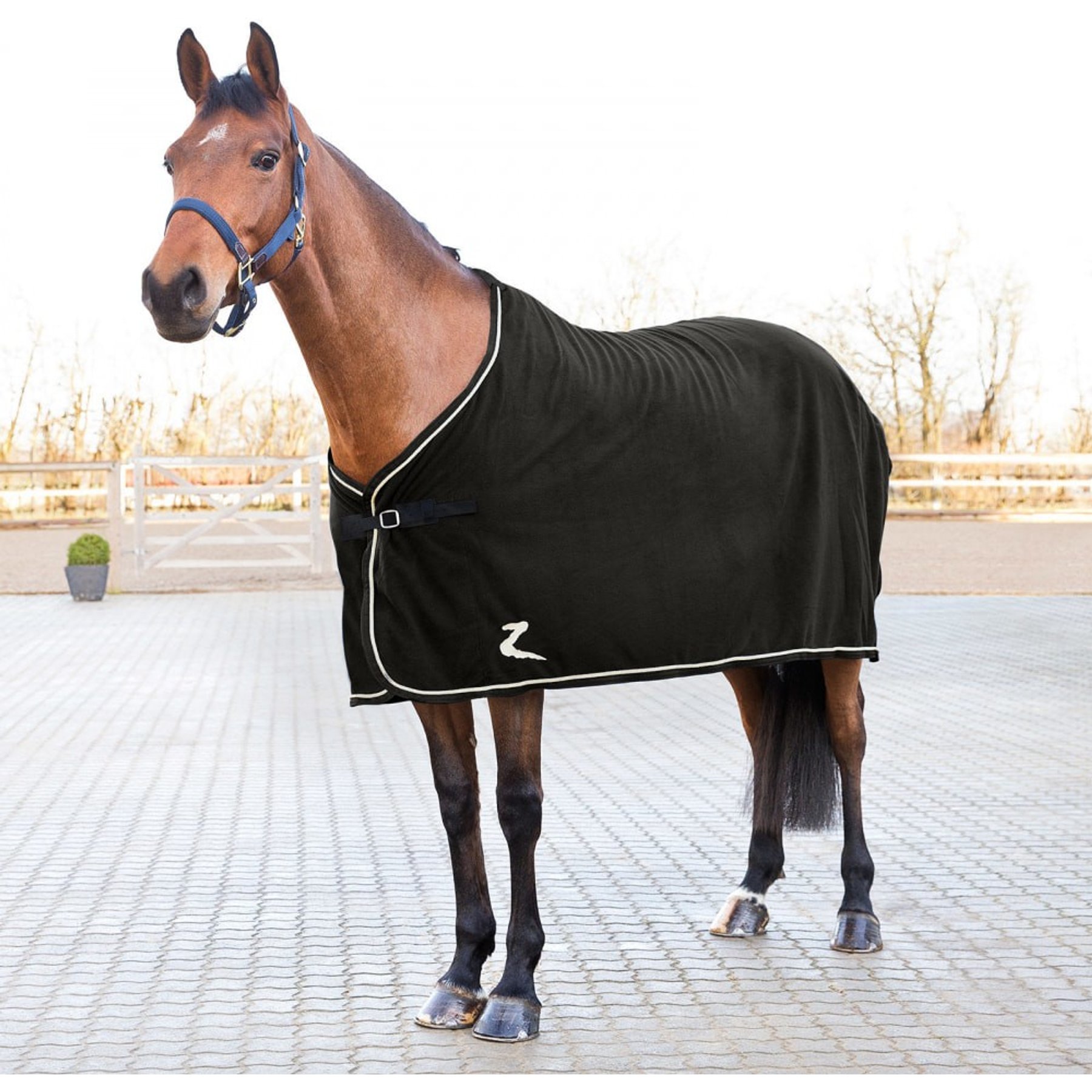 Horze Fleece Horse Show Cooler, Black, 66-in