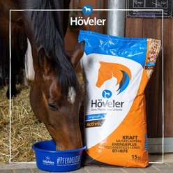 Hoveler Active Horse Feed, 33-lb bag slide 2 of 3