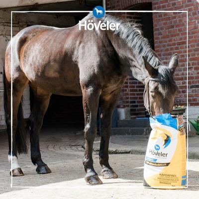 Show full view: Hoveler EF Muesli Horse Feed, 44-lb bag slide 3 of 4