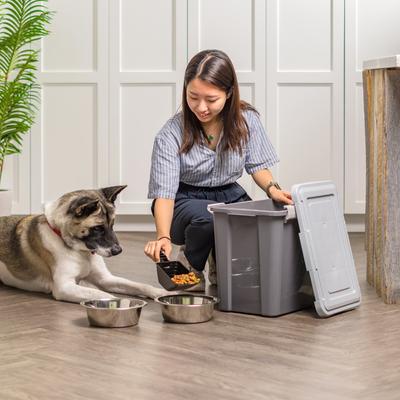 Show full view: IRIS Airtight Dog & Cat Food Container with Scoop, 30-lb, Gray slide 5 of 10