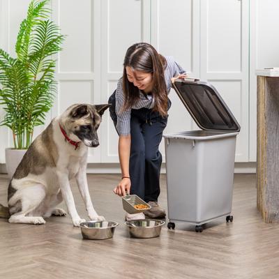 Show full view: IRIS WeatherPro Airtight Attachable Wheels & Scoop Dog, Cat & Bird Food Storage Container, Gray, 40-lbs slide 7 of 11