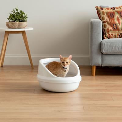 Show full view: IRIS Large High-Back Open Top Cat Litter Pan with Scatter Shield & Scoop, White slide 4 of 10
