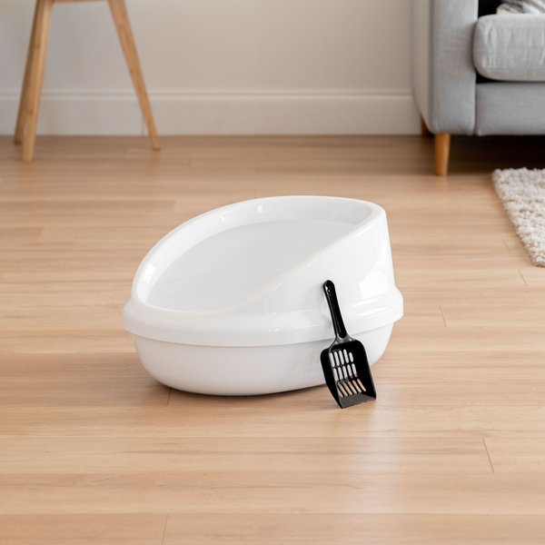 Show full view: IRIS Large High-Back Open Top Cat Litter Pan with Scatter Shield & Scoop, White slide 4 of 9