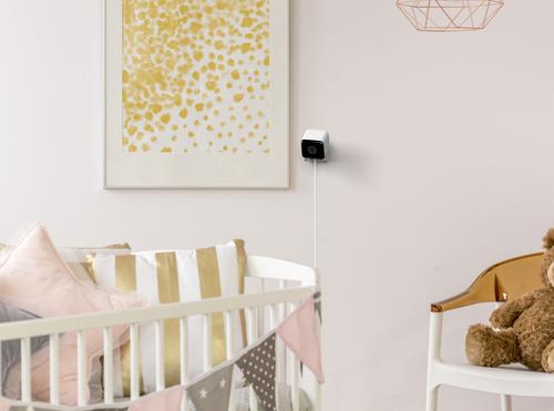 Show full view: Kangaroo Indoor & Outdoor Pet Camera, White/Black slide 7 of 9