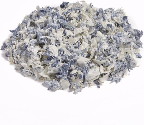 Show full view: Kaytee Clean & Cozy Extreme Odor Control Small Animal Bedding, 130-L slide 3 of 12