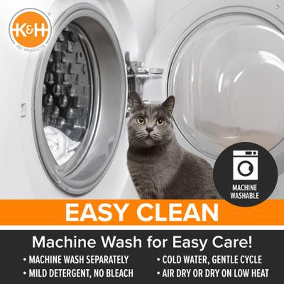 Show full view: K&H Pet Products Self-Warming Pad, Gray/Black slide 6 of 12