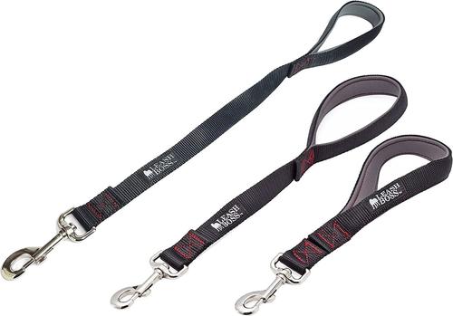 Show full view: Leash Boss Padded Handle Short Dog Leash, Black, 24-in slide 3 of 10