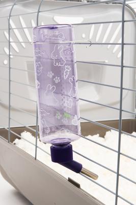 Show full view: Lixit All Weather Guinea Pig Water Bottle, Clear, 16-oz slide 5 of 7