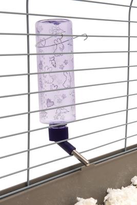 Show full view: Lixit All Weather Guinea Pig Water Bottle, Clear, 16-oz slide 6 of 7