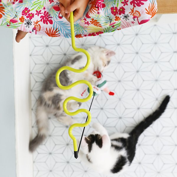 Mad Cat Sushi Swiper Wand Cat Toy