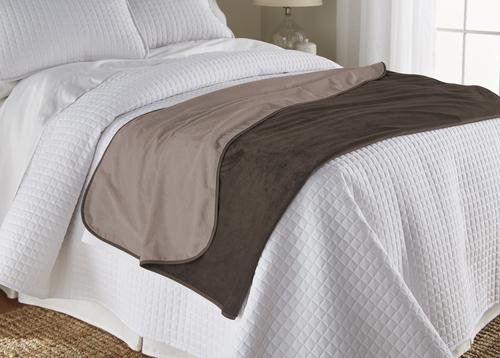 Show full view: Mambe Silky Soft Throw Dog & Cat Blanket, Chocolate & Cappuccino, Large, 1 count slide 3 of 3