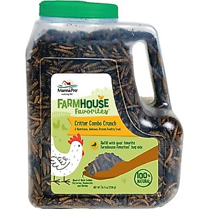 Manna Pro Farmhouse Favorites Critter Combo Crunch Chicken Treats, 25-oz bag