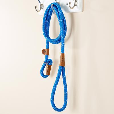 Show full view: Mendota Products Large Slip Confetti Rope Dog Leash, Night Viz Blue, 6-ft long, 1/2-in wide slide 4 of 6