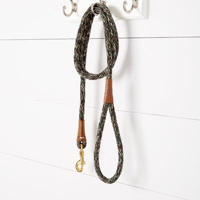 Show full view: Mendota Products Large Snap Camouflage Rope Dog Leash, Camo, 6-ft long, 1/2-in wide slide 4 of 6