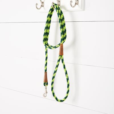 Show full view: Mendota Products Small Snap Checkered Rope Dog Leash, Jade, 6-ft long, 3/8-in wide slide 3 of 4