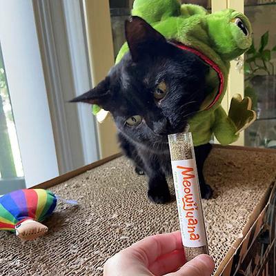 Show full view: Meowijuana Get a Rise Balloon Refillable Plush Cat Toy with Catnip slide 3 of 4