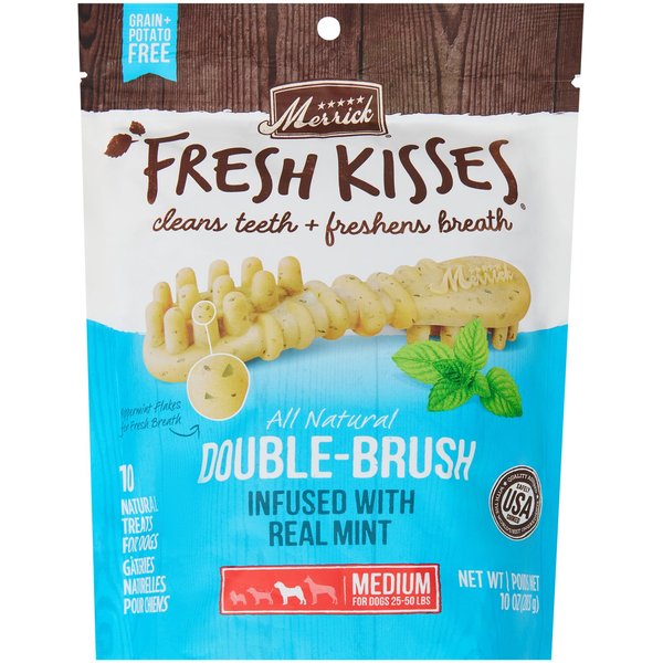 Merrick Fresh Kisses Double-Brush Mint Breath Strip Infused Medium Dental Dog Treats