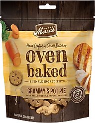 Merrick Oven Baked Grammy's Pot Pie with Real Chicken, Carrots & Peas Dog Treats, 11-oz bag