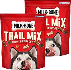 Milk-Bone Trail Mix with Real Beef & Sweet Potato Chewy & Crunchy Dog Treats, 40-oz bundle