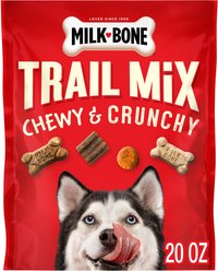 Milk-Bone Trail Mix with Real Beef & Sweet Potato Chewy & Crunchy Dog Treats, 20-oz bag