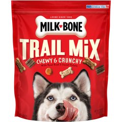 Milk-Bone Trail Mix with Real Beef & Sweet Potato Chewy & Crunchy Dog Treats, 20-oz bag