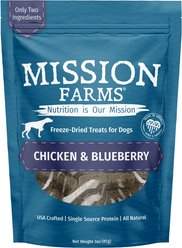 Mission Farms Chicken & Blueberry Adult Freeze-Dired Dog Treats, 3-oz bag