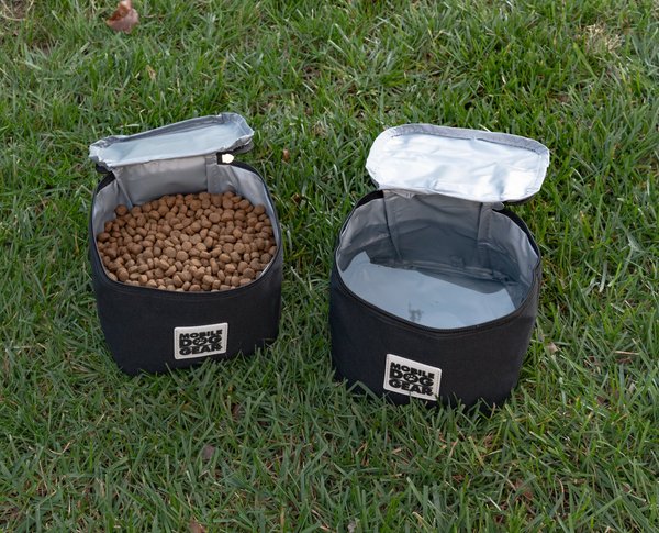 Show full view: Mobile Dog Gear Insulated Food Carriers Dog Car Accessories, Black, Medium slide 4 of 5