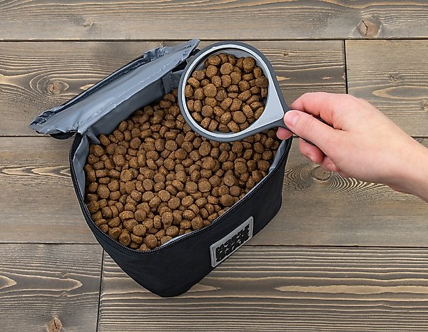 Show full view: Mobile Dog Gear Insulated Food Carriers Dog Car Accessories, Black, Small slide 2 of 4