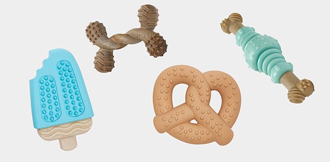 Frisco Peanut Butter Flavored Pretzel Rubber Chew Dog Toy for Heavy Chewers