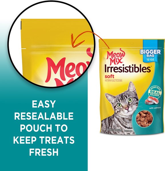 Meow Mix Irresistibles Soft Cat Treats – Salmon Flavor, 3oz Pouches (Pack Of 5) – Real Salmon, Low-Calorie Rewards