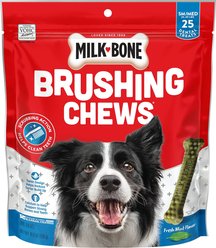 Milk-Bone Fresh Breath Brushing Chews Small/Medium Mint Flavor Daily Dental Dog Treats, 25 count