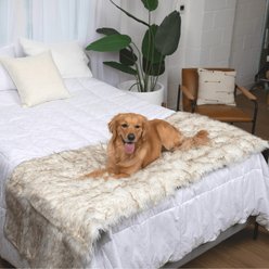 PawBrands PupProtector Premium Faux Fur Waterproof Bed Runner Dog Blanket, White with Brown Accents, Full/Queen