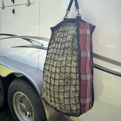 Show full view: Kensington Protective Products 2 Flake Deluxe Slow Feed Horse Hay Bag, Merlot slide 2 of 5