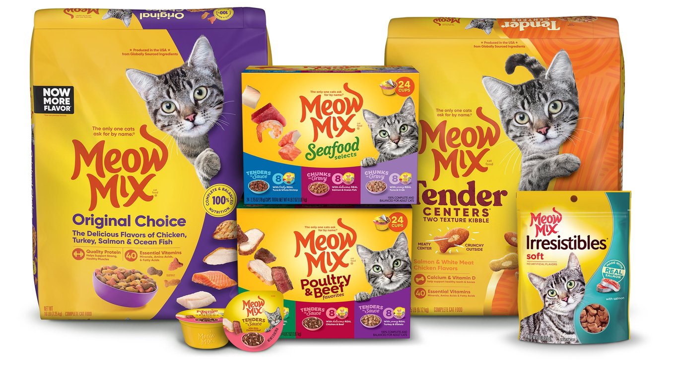Meow Mix Irresistibles Soft Salmon S (3 Oz) Cat Treat