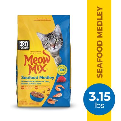 Show full view: Meow Mix Seafood Medley Dry Cat Food, 3.15-lb bag slide 3 of 11