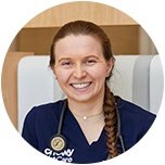 Headshot of Chewy Vet Care Halcyon veterinarian