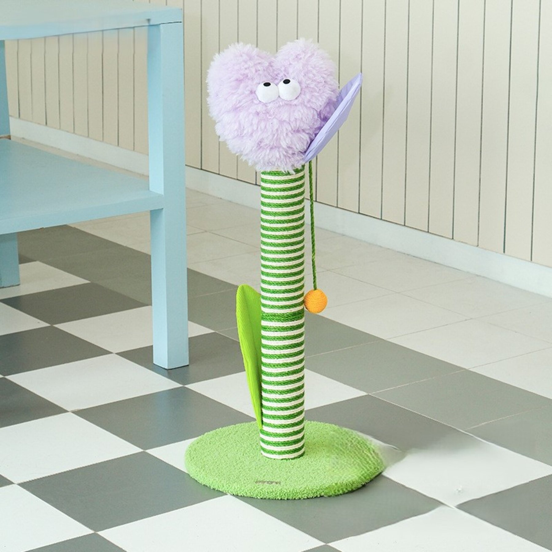 ZEZE Tall Tulip Cat Scratching Post, Purple