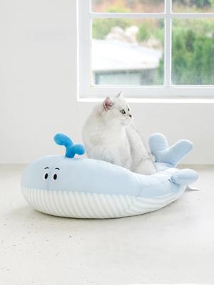 Show full view: ZEZE Whale Pillow Cat Bed, Blue, Medium slide 3 of 6