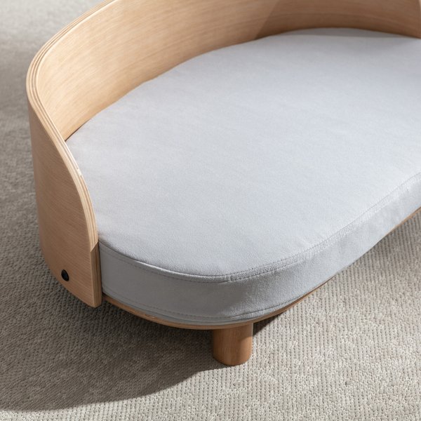 Show full view: Zeus & Ruta Corgi Dog Bed, 25.98 x 15.75 x 10.63-in, Natural/White slide 5 of 7