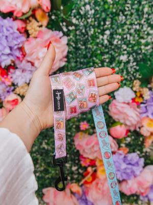 Show full view: Sassy Woof Out of Office Dog Leash, 5-ft long, 3/4-in wide slide 5 of 6