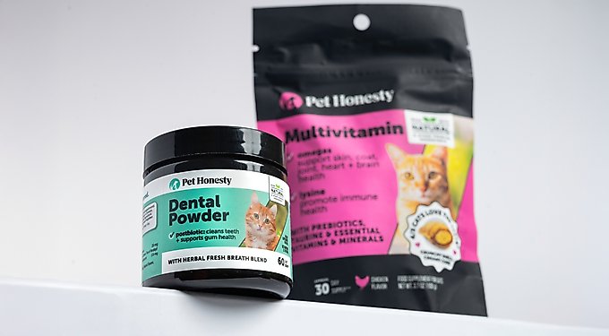 Pet Honesty Dual Texture Chicken Flavored Immune Support Lysine Chews for Cats, 2 + Pet Honesty Dual Texture Chicken Flavored Multivitamin Omega-3 & Lysine Chews for Cats, 2