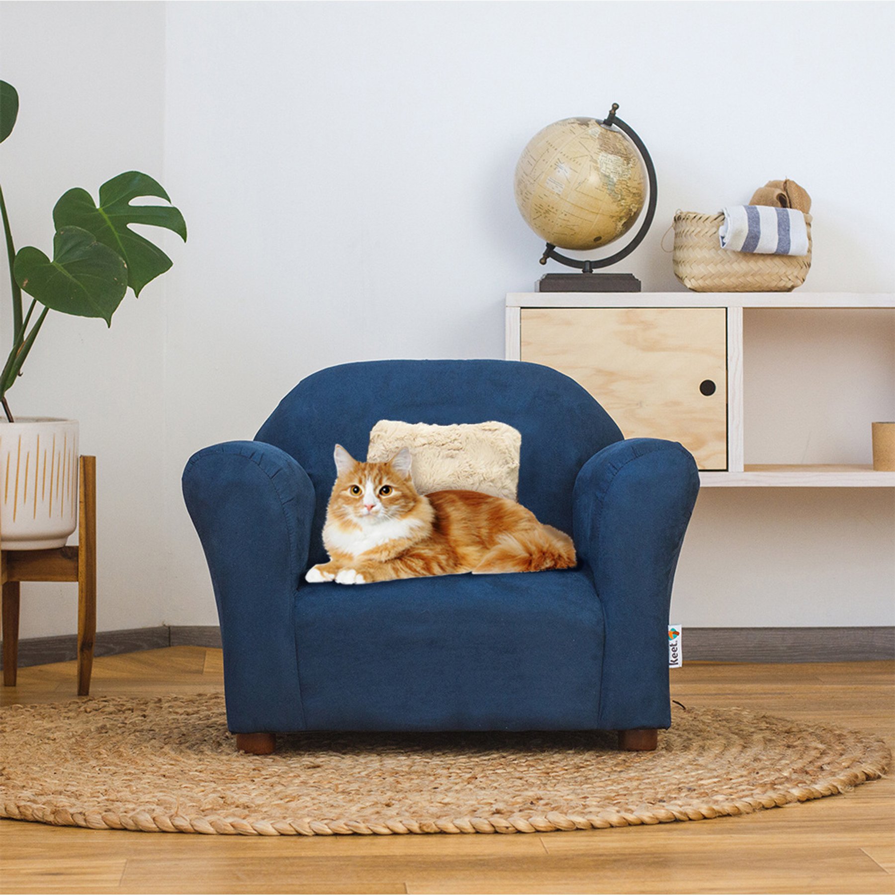 Keet Mini Plush Chair & Accent Pillow Furniture Style Cat Bed, Navy