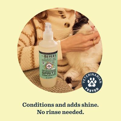 Show full view: Mrs. Meyer's Cat Deodorizing Spritz, Sweet Chamomile, 8-fl oz bottle slide 3 of 10