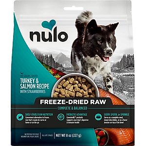 Nulo Salmon & Turkey Recipe with Strawberries Grain-Free Freeze-Dried Raw Dog Food, 8-oz bag