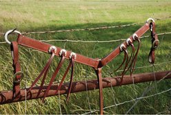 Circle Y Burnett Horse Breast Collar, Chestnut, 24 to 26-in slide 2 of 3