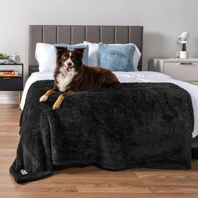 Show full view: PetAmi Fluffy Waterproof Cat & Dog Blanket, Black, X-Large  slide 4 of 12