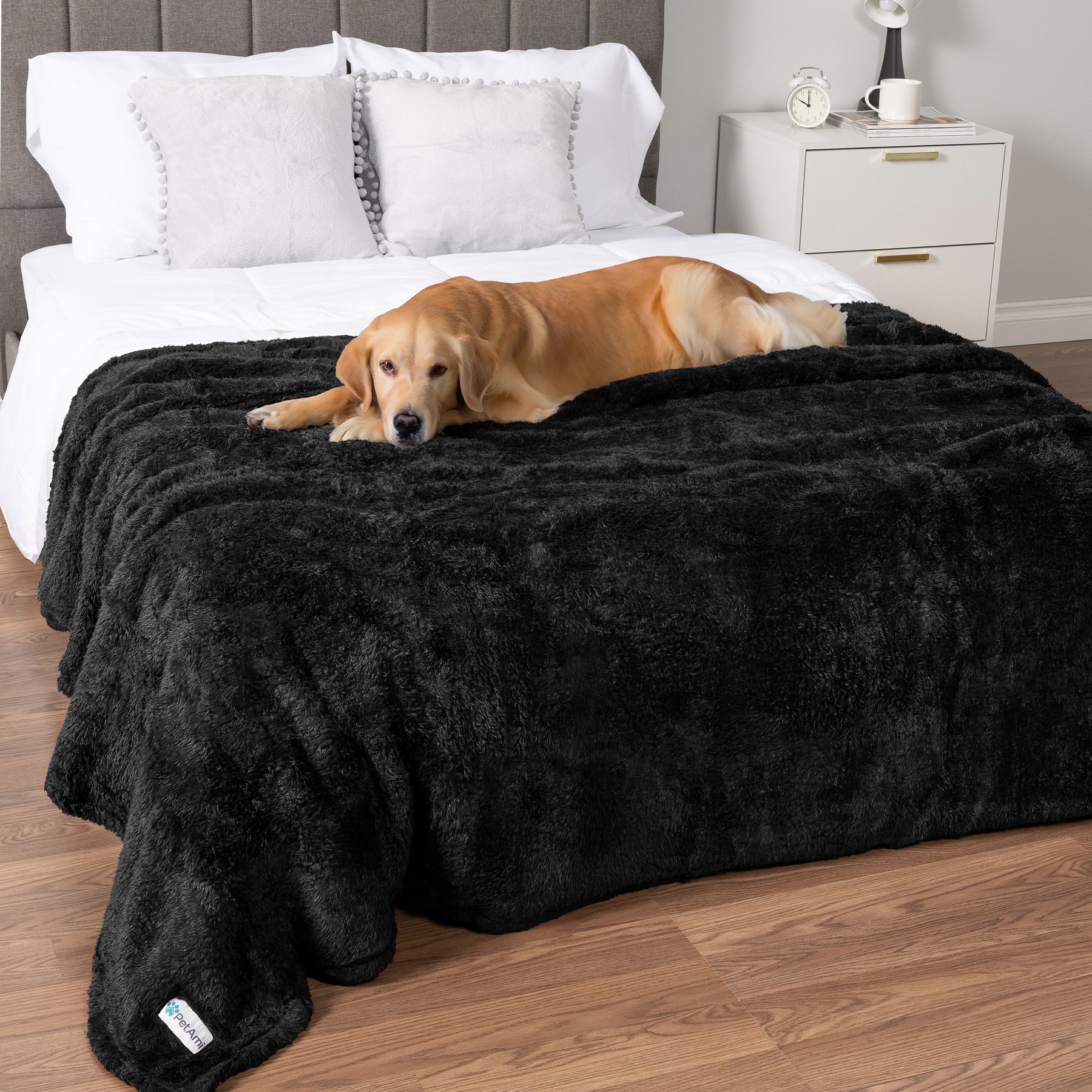 PetAmi Fluffy Waterproof Cat & Dog Blanket, Black, Queen